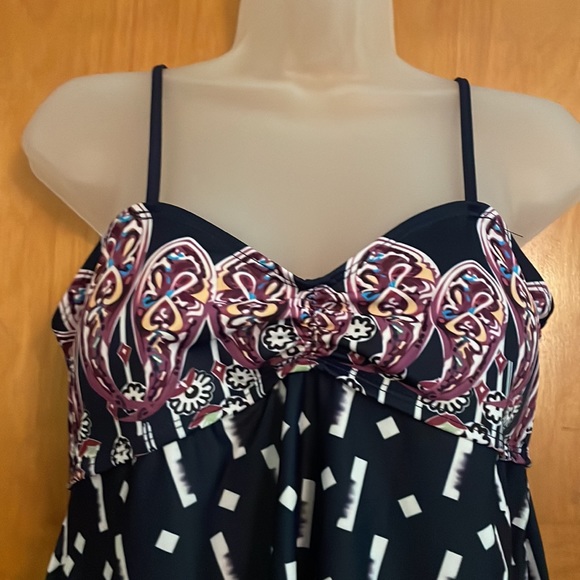 NWT Purple and Blue Bathing Suit Top - Picture 2 of 5